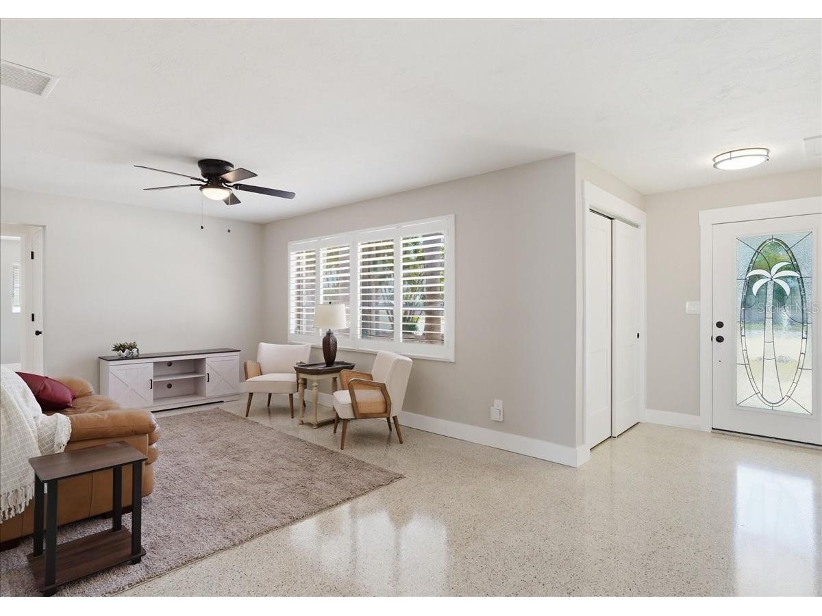 3014 58th Street S Gulfport FL 33707 TB8496120 image4