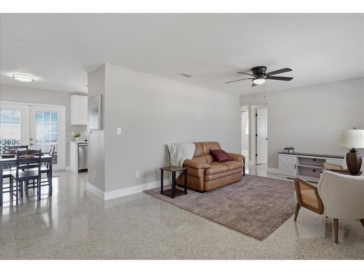 3014 58th Street S Gulfport FL 33707 TB8496120 image5
