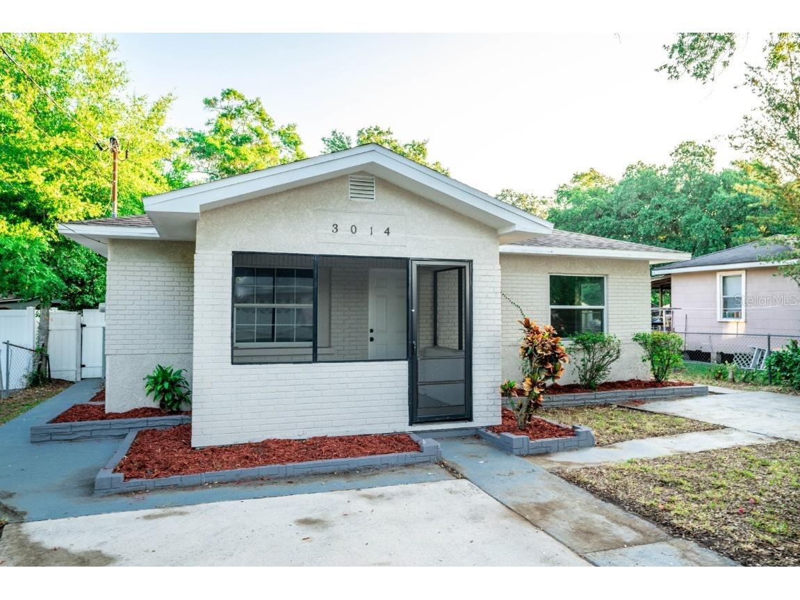 3014 E Powhatan Avenue Tampa FL 33610 T3531805 image1