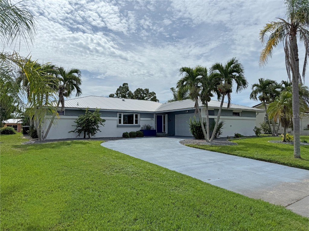 3014 Guadalupe Drive Punta Gorda FL 33950 C7514648 image1