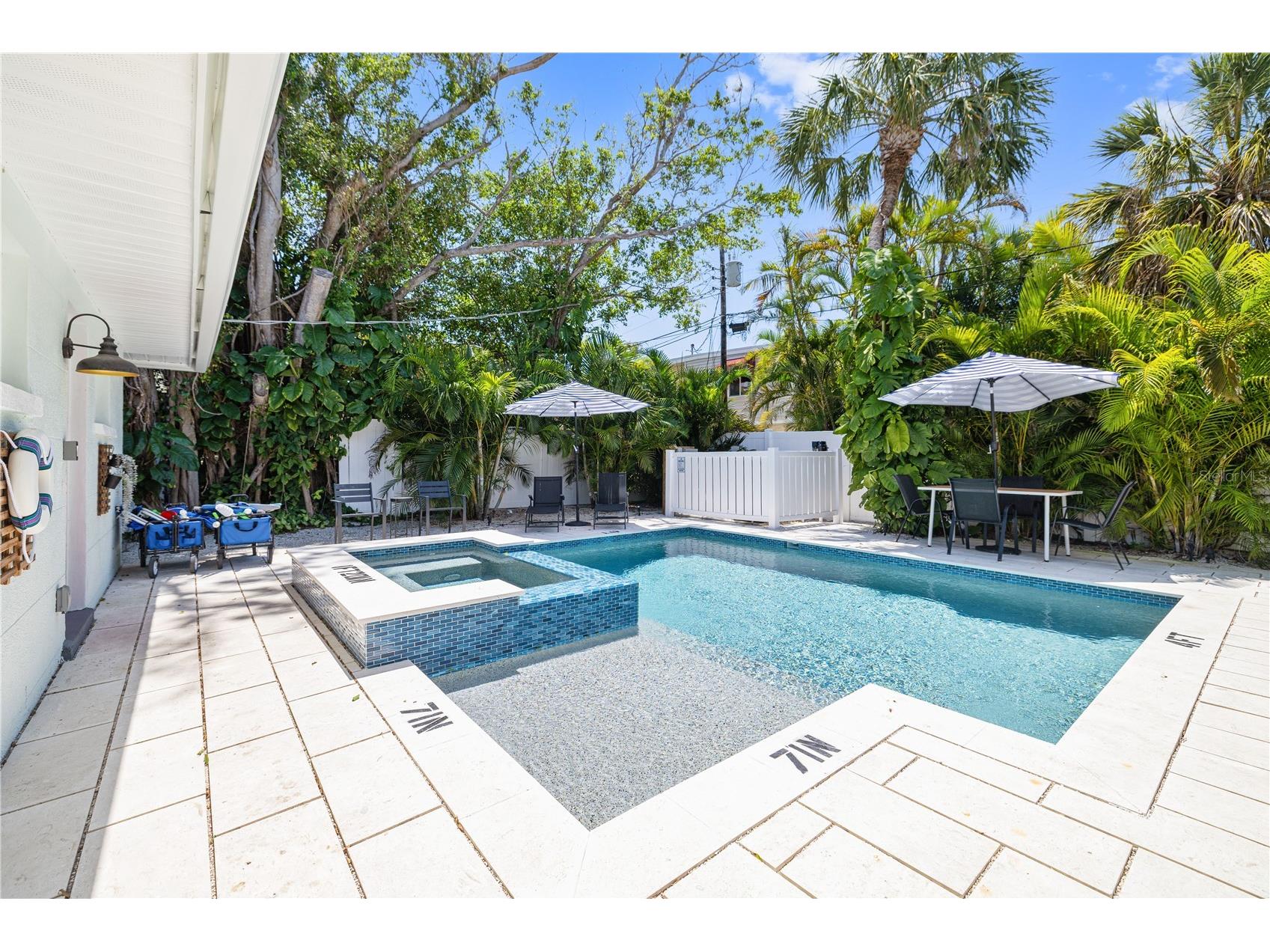 3014 Gulf Drive Holmes Beach FL 34217 - GULF OF MEXICO A4678029 image11