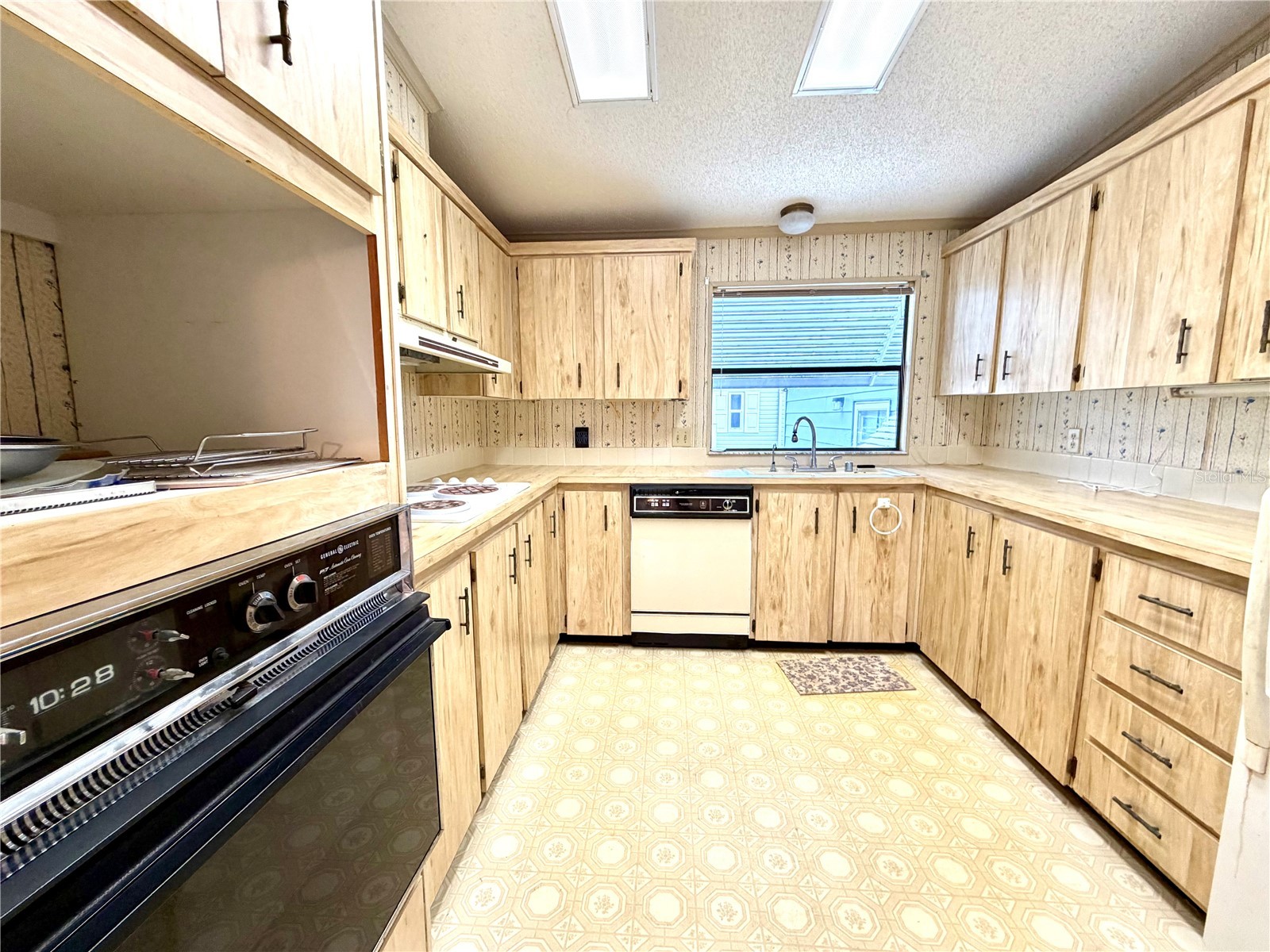 3014 Rainbow Road Tavares FL 32778 G5113930 image2