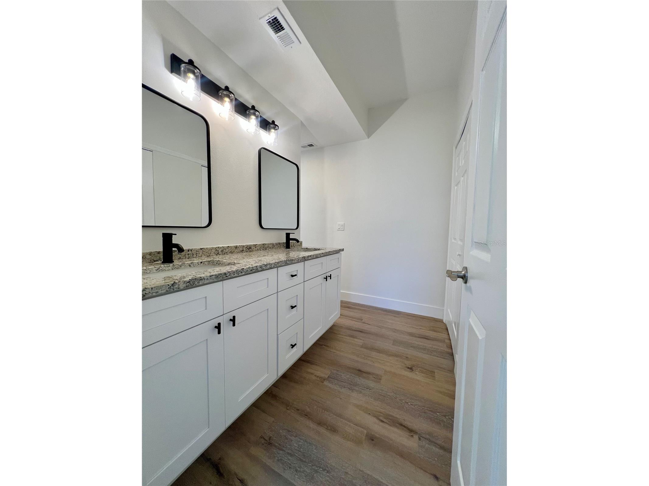 3014 Red Oak Court #102 Palm Harbor FL 34684 TB8503735 image34
