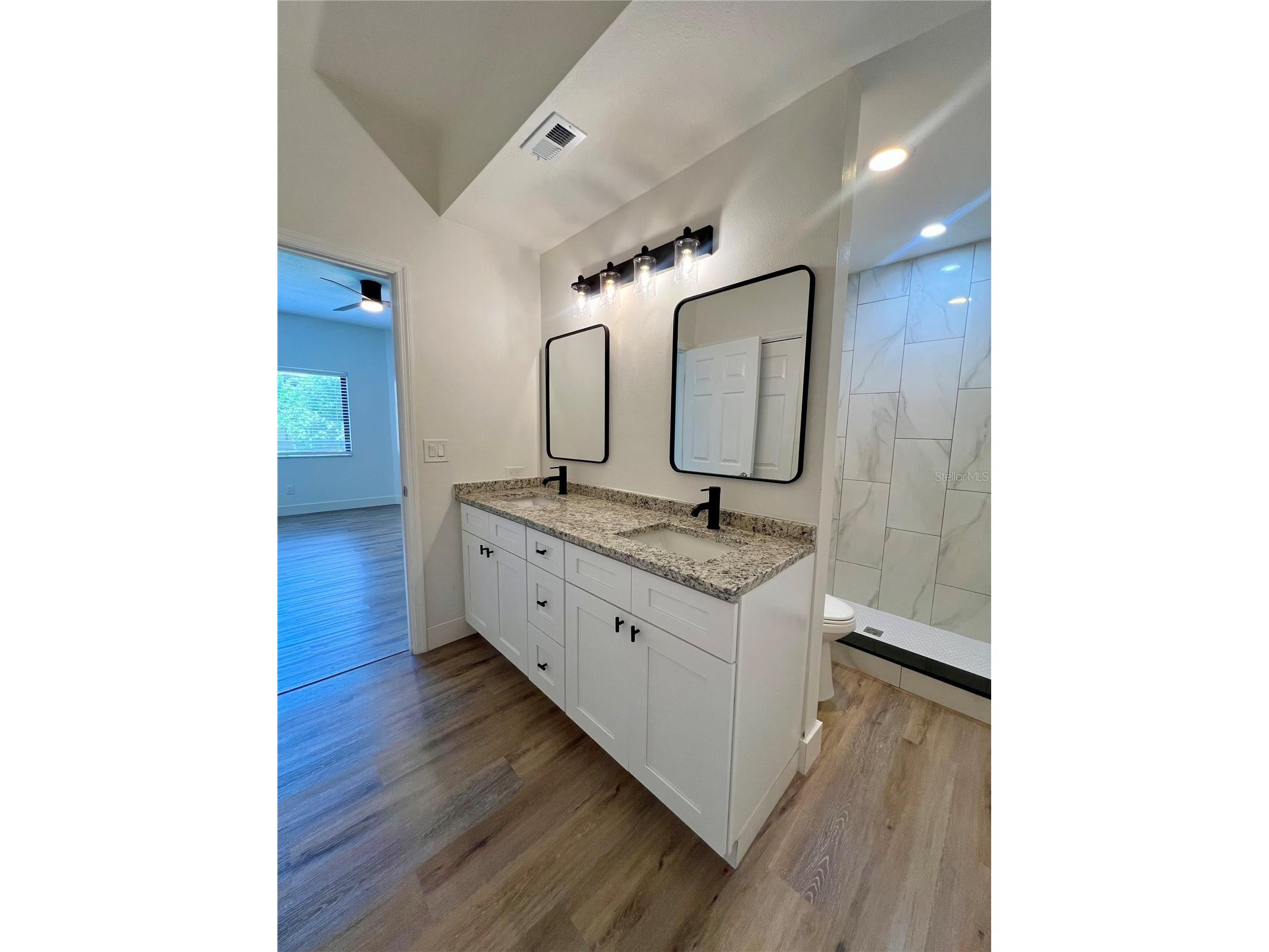 3014 Red Oak Court #102 Palm Harbor FL 34684 TB8503735 image35