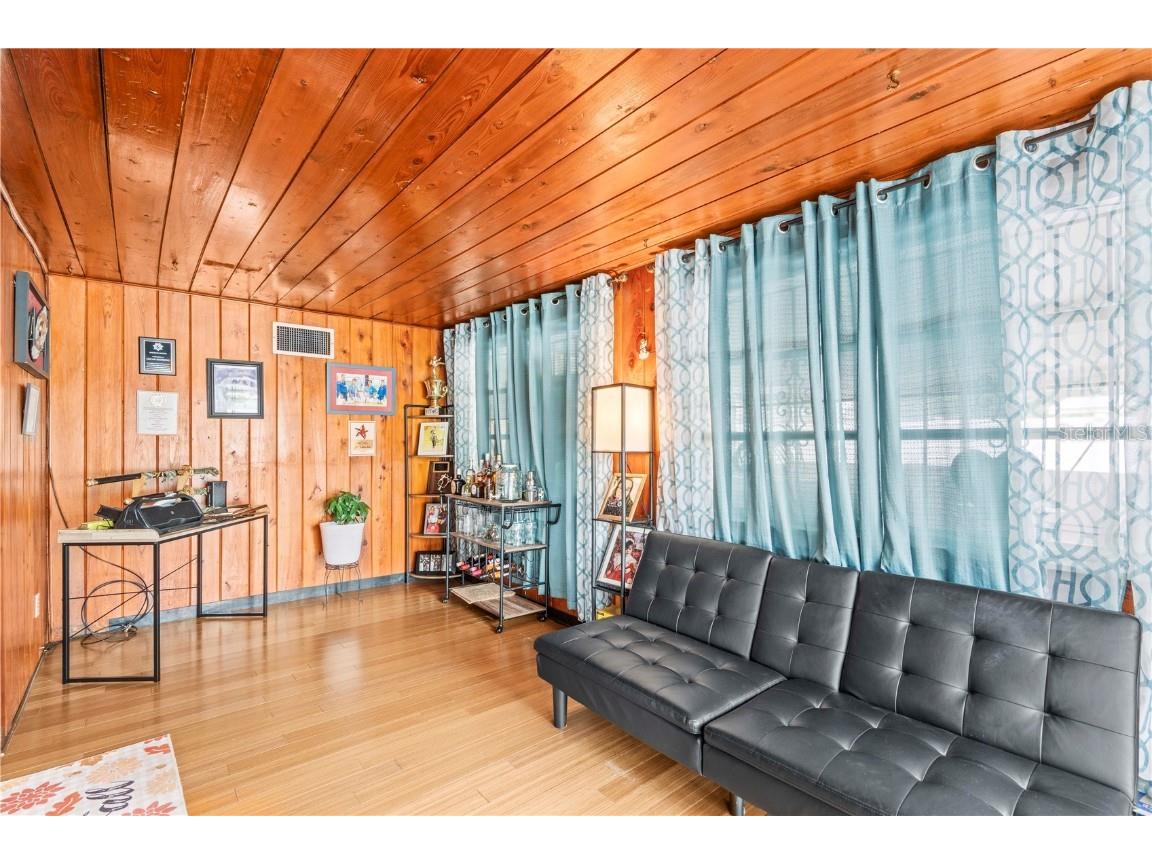 3014 W Patterson Street Tampa FL 33614 TB8421106 image17