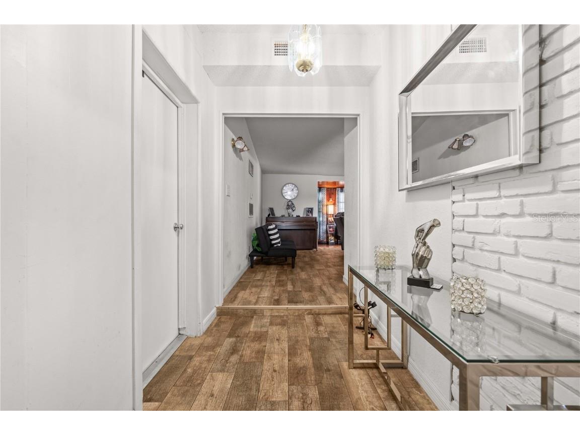 3014 W Patterson Street Tampa FL 33614 TB8421106 image9