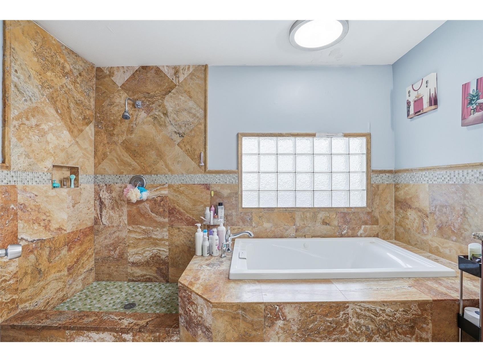 3014 W Wilder Avenue Tampa FL 33614 TB8491741 image17