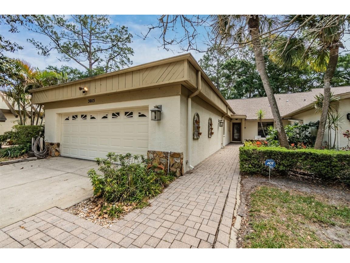 3015 Bolt Drive Palm Harbor FL 34685 U8196089 image1