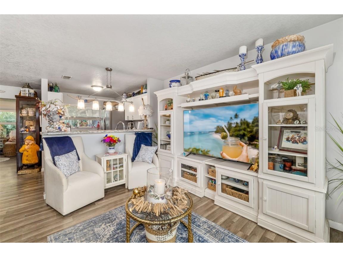 3015 Florida Boulevard Bradenton FL 34207 TB8399135 image4