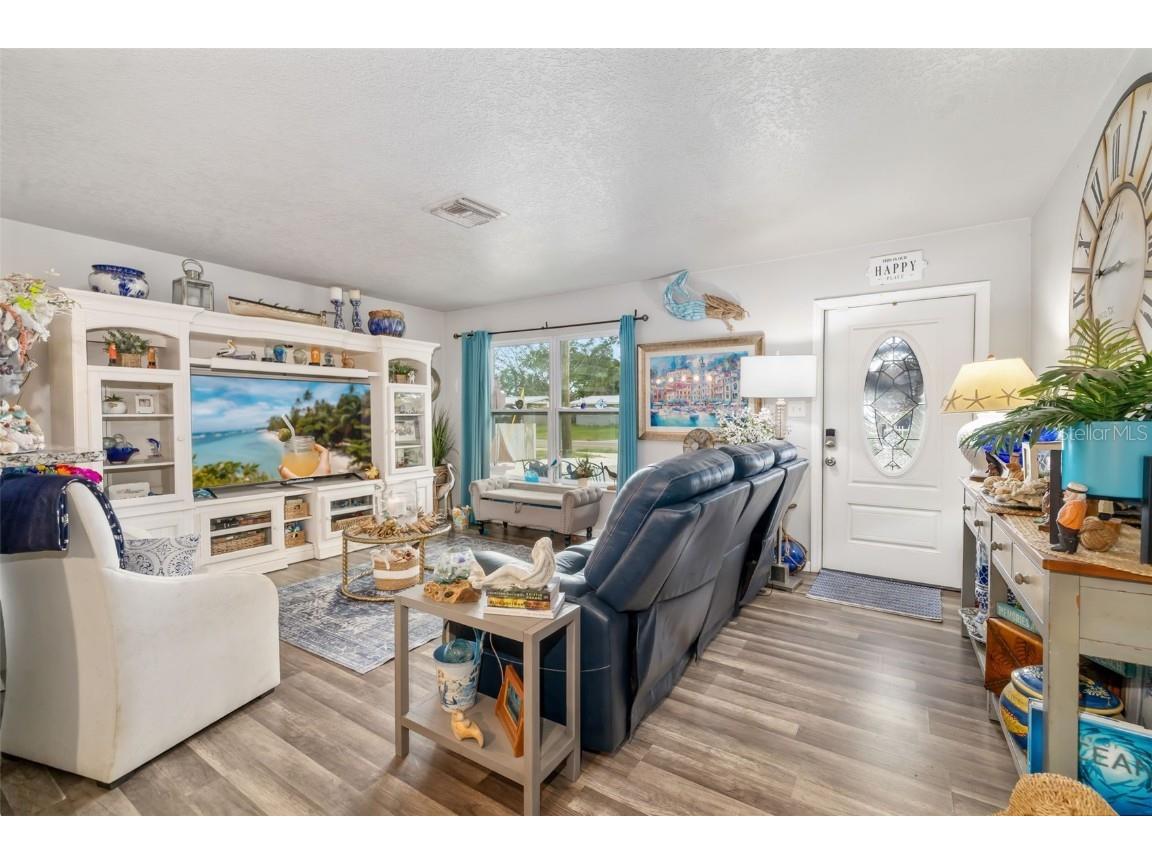 3015 Florida Boulevard Bradenton FL 34207 TB8399135 image5