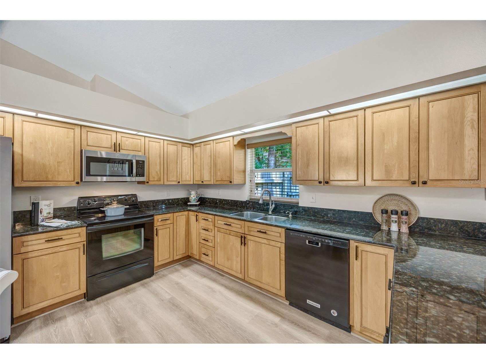 3015 Folklore Drive Valrico FL 33596 TB8520090 image6