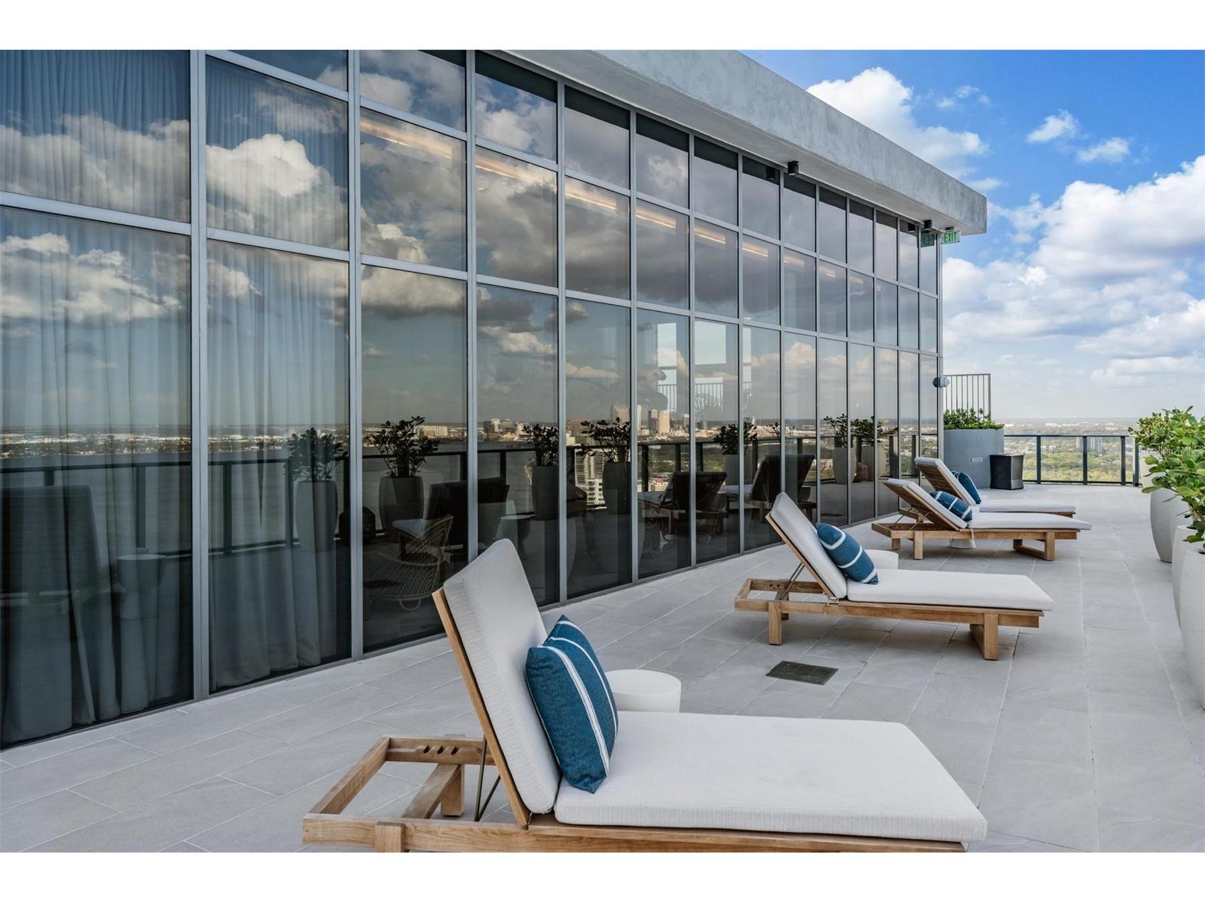 3015 S Ysabella Avenue #2003 Tampa FL 33629 TB8481031 image57