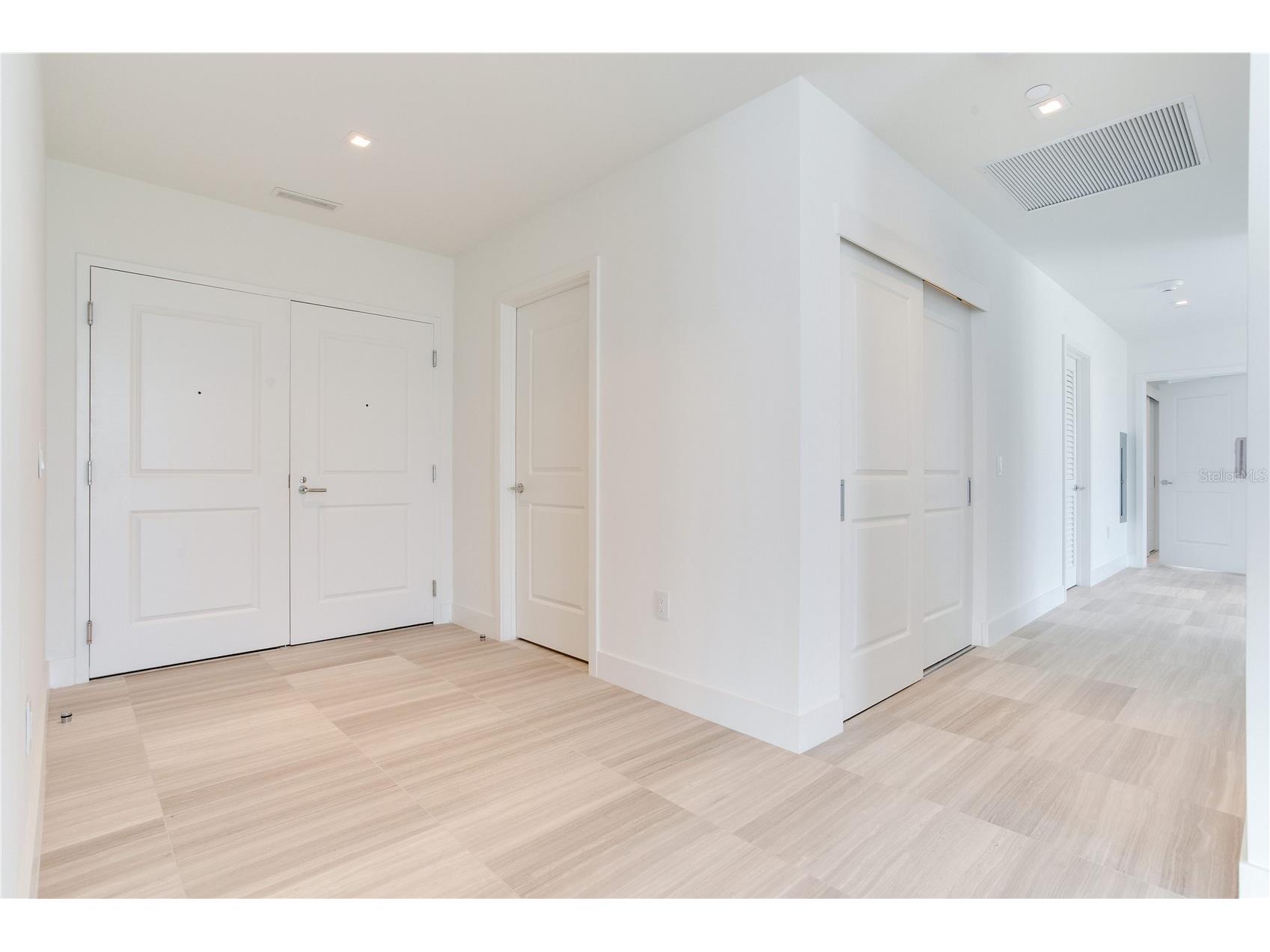3015 S Ysabella Avenue #2401 Tampa FL 33629 TB8486303 image3