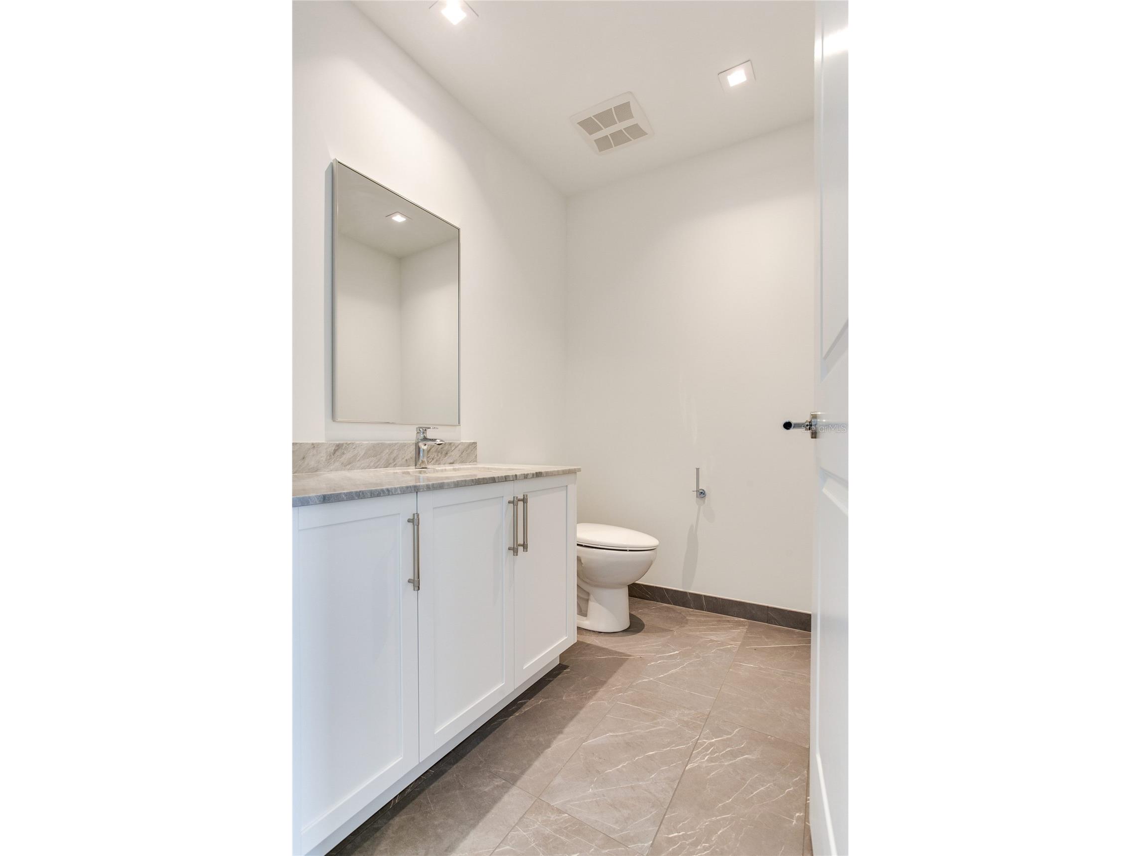 3015 S Ysabella Avenue #2401 Tampa FL 33629 TB8486303 image4