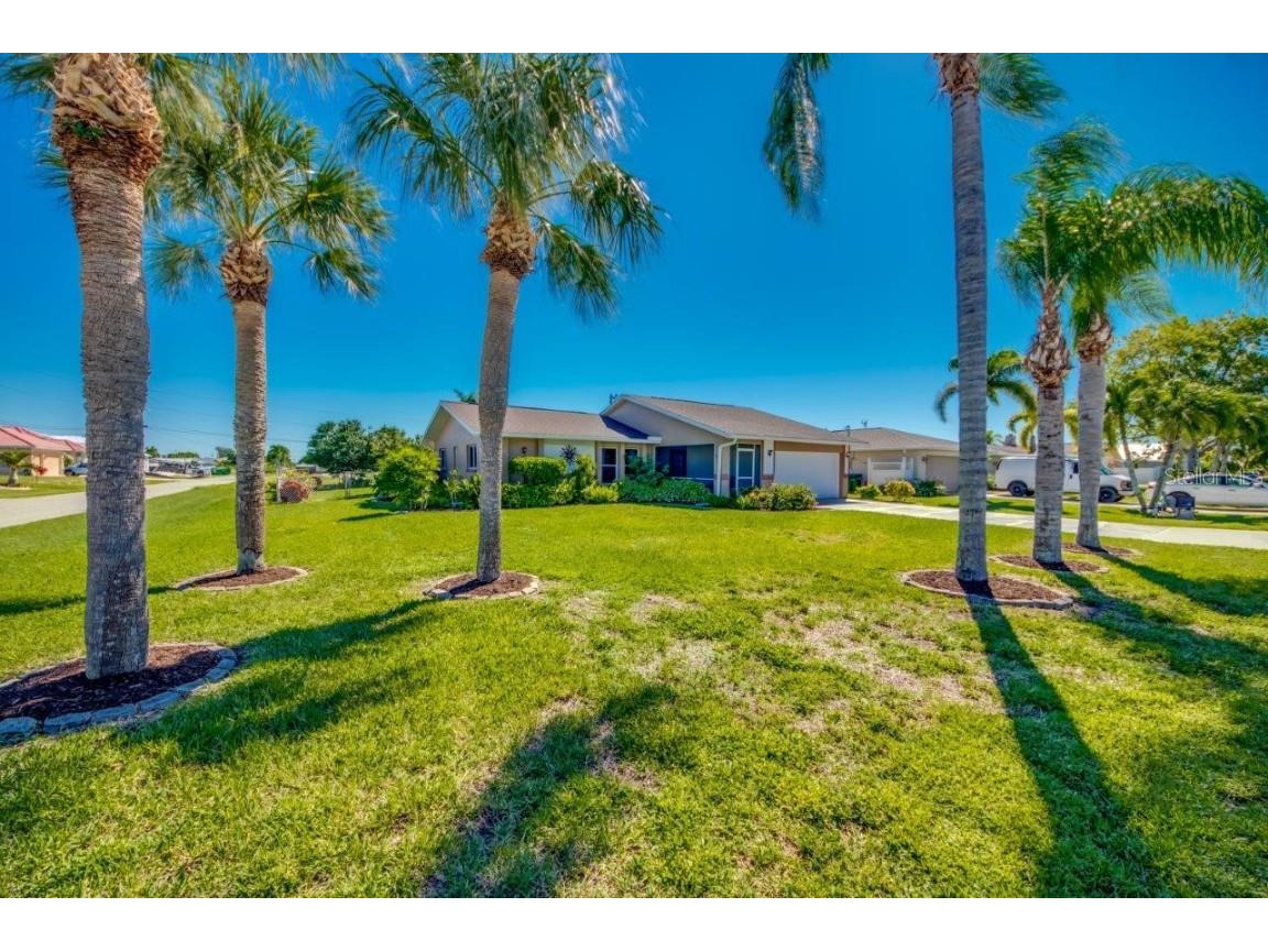3015 SE 5th Place Cape Coral FL 33904 C7482408 image1