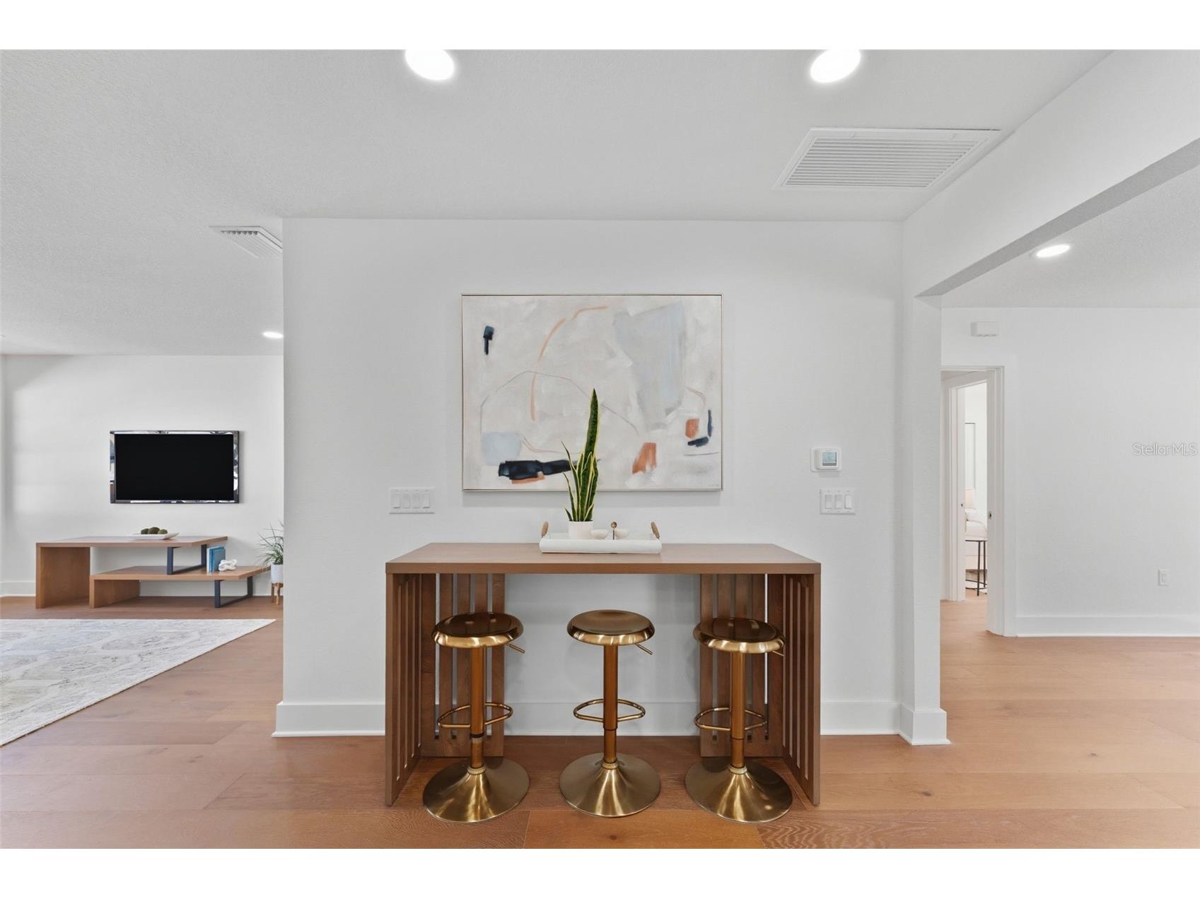 3015 W North B Street Tampa FL 33609 TB8477366 image14