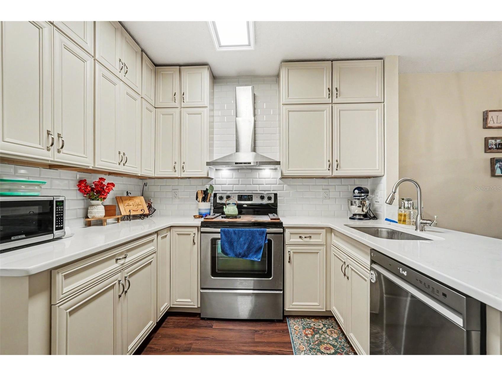 30153 Barnaby Lane Wesley Chapel FL 33543 TB8519382 image8