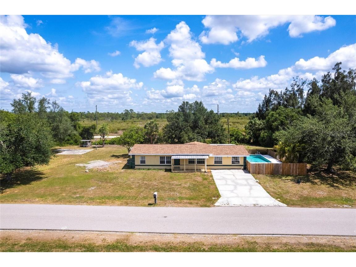30154 Beech Road Punta Gorda FL 33982 C7509583 image1