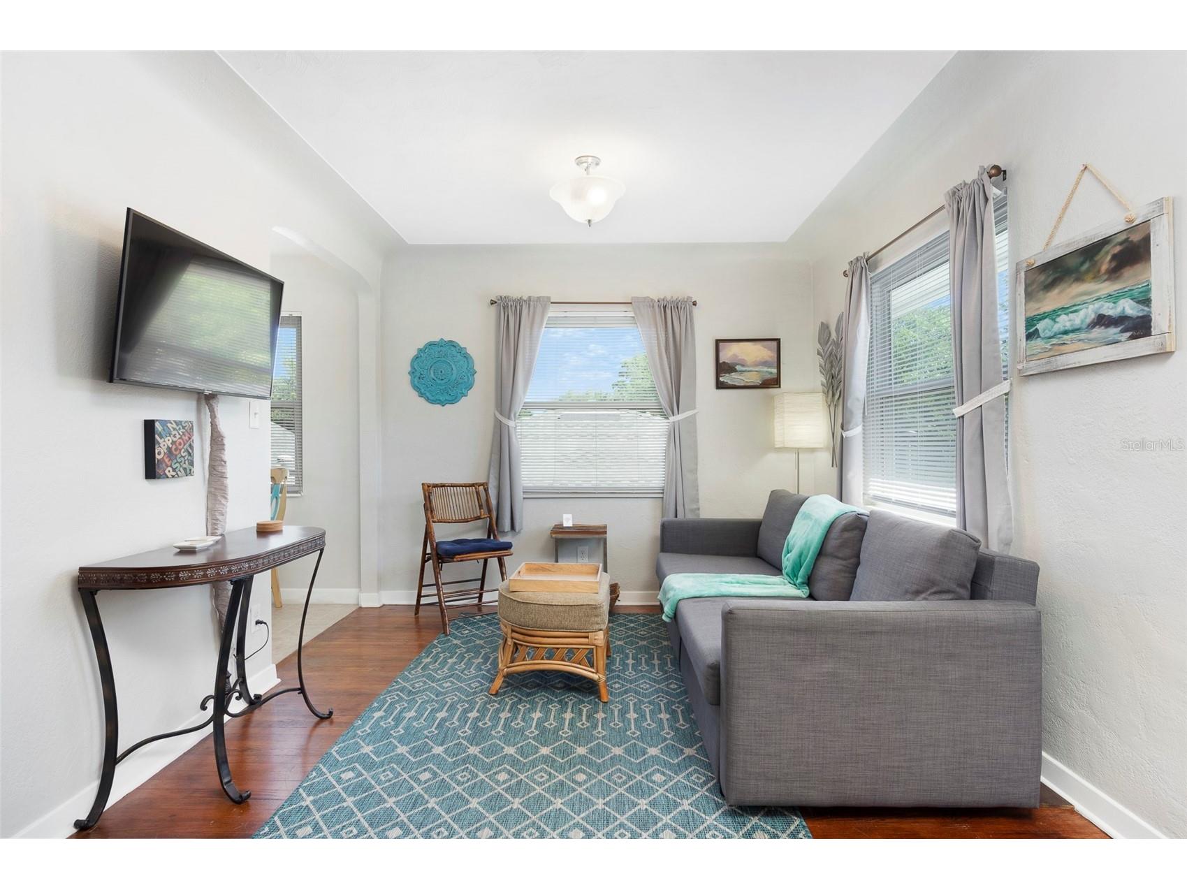 3016 3rd Avenue N Saint Petersburg FL 33713 TB8502372 image32