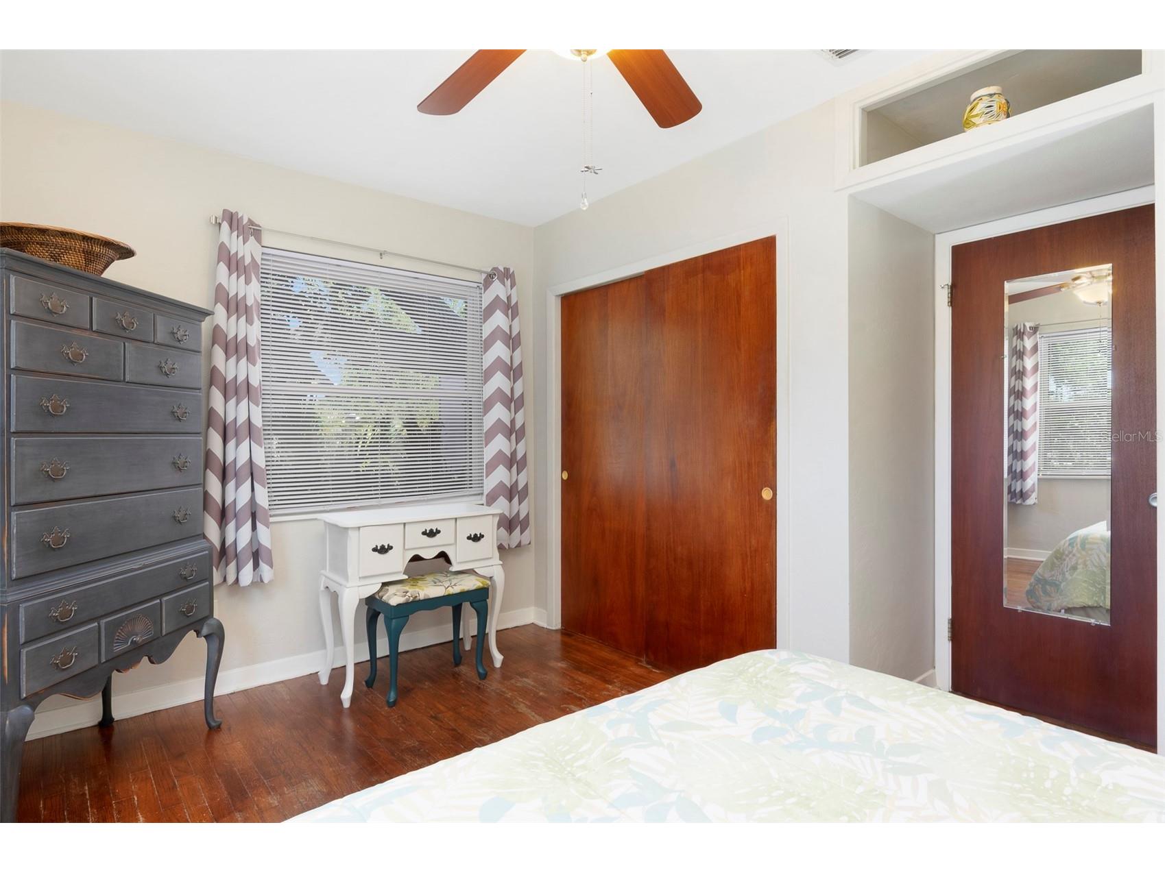 3016 3rd Avenue N Saint Petersburg FL 33713 TB8502372 image37