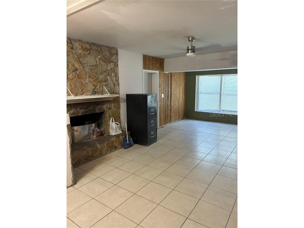 3016 Bloomingdale Avenue Valrico FL 33596 TB8412167 image5