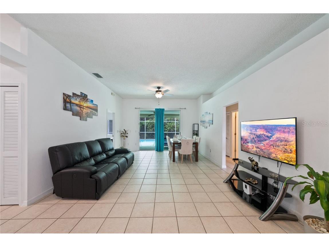 3016 Bloomsbury Drive Kissimmee FL 34747 O6342932 image2