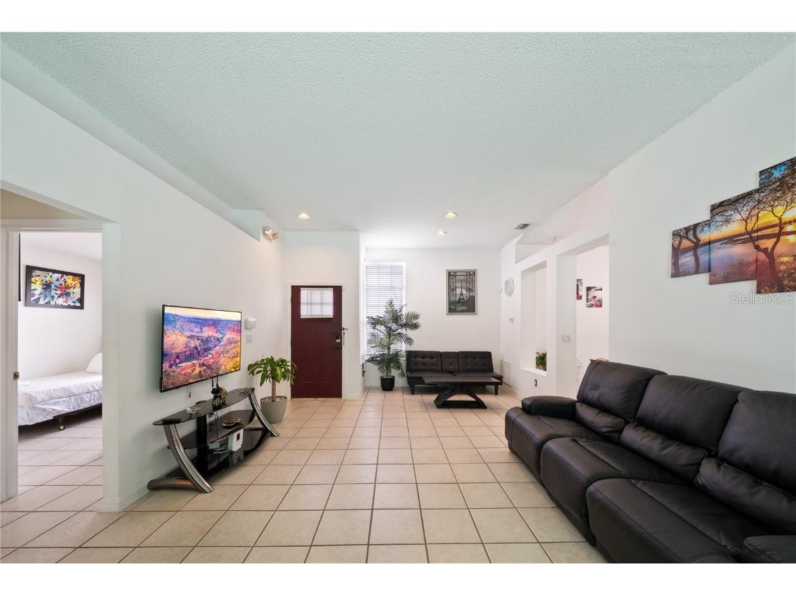 3016 Bloomsbury Drive Kissimmee FL 34747 O6342932 image4