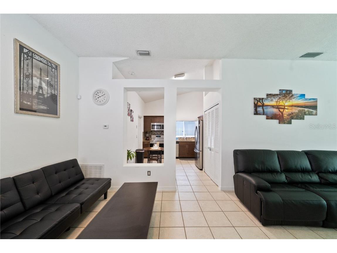 3016 Bloomsbury Drive Kissimmee FL 34747 O6342932 image5