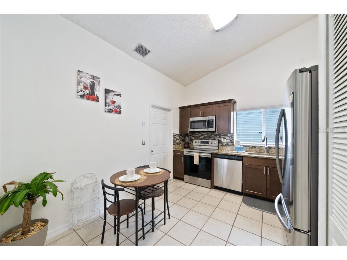 3016 Bloomsbury Drive Kissimmee FL 34747 O6342932 image8