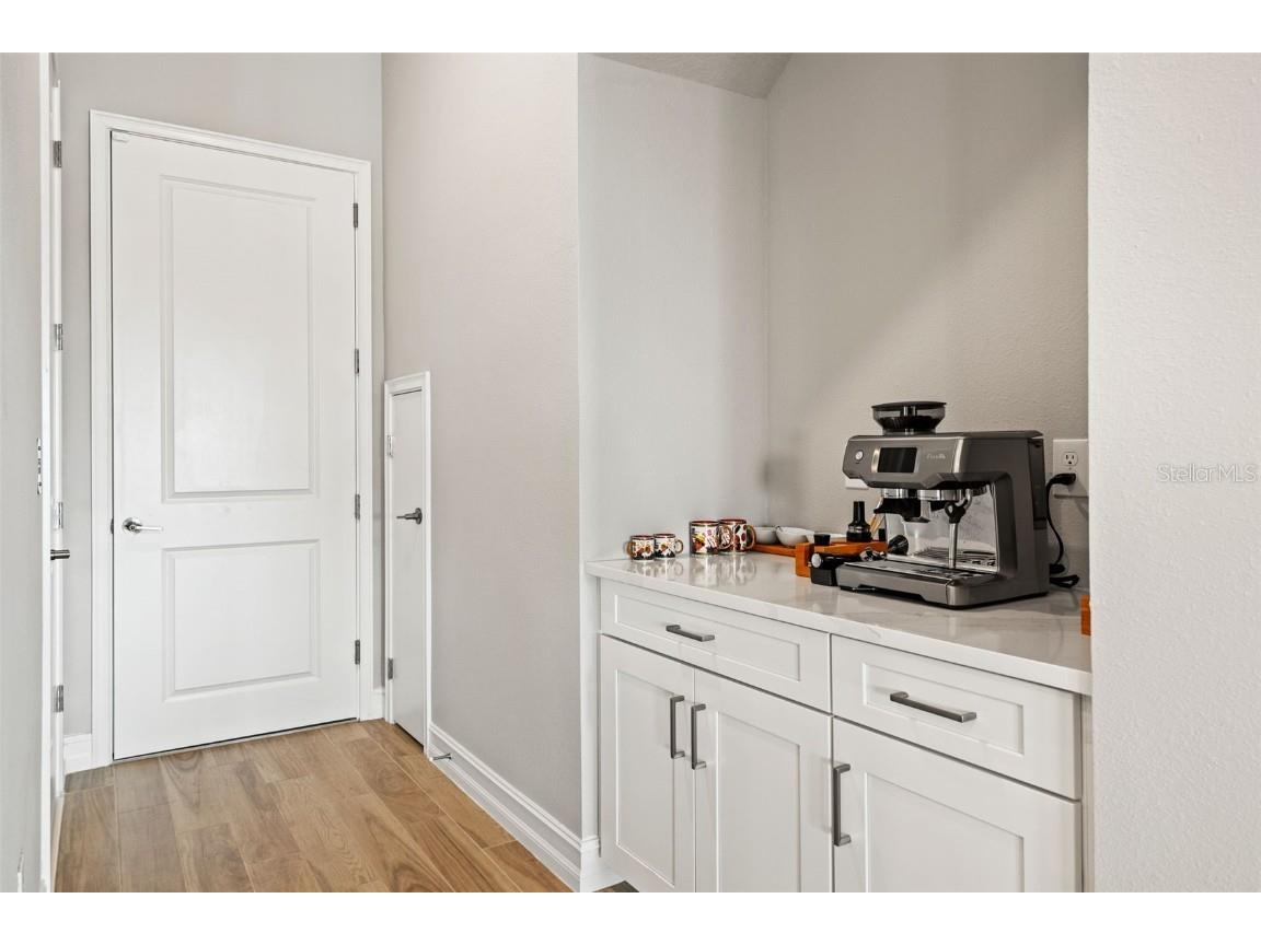 3016 Christophers Watch Lane Ruskin FL 33570 TB8417074 image14