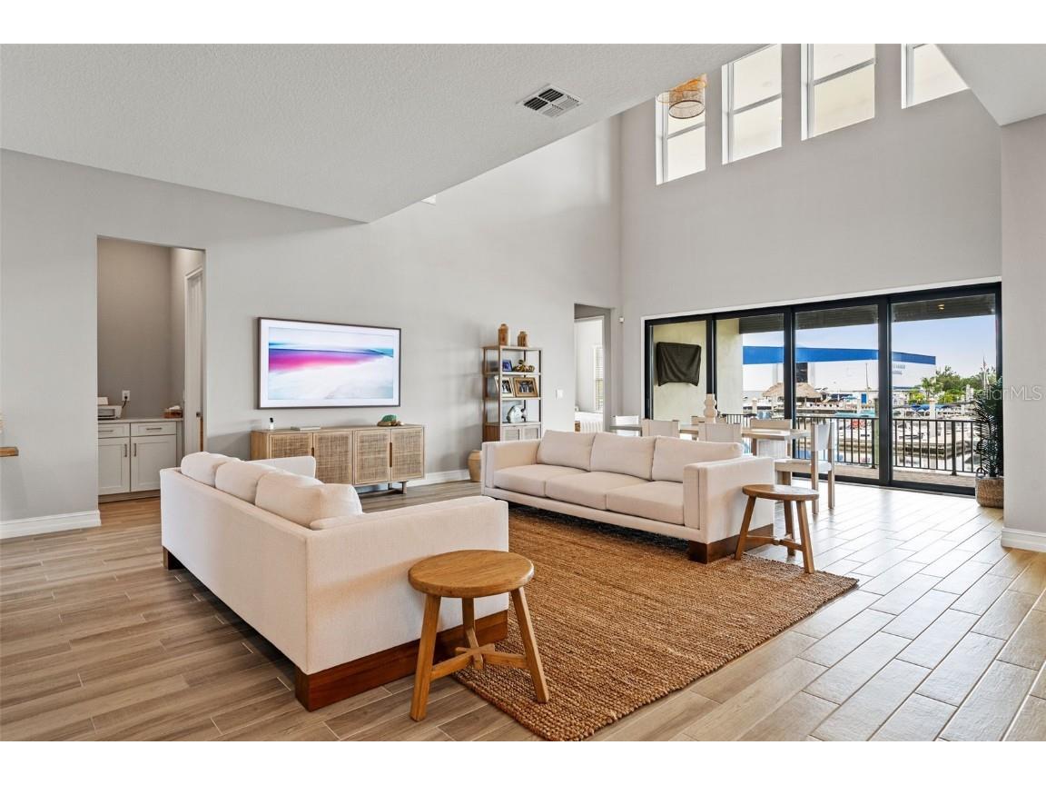 3016 Christophers Watch Lane Ruskin FL 33570 TB8417074 image17