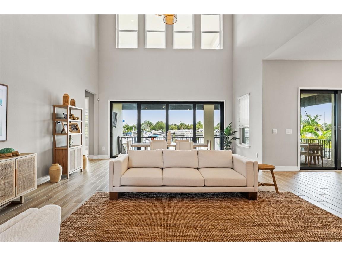 3016 Christophers Watch Lane Ruskin FL 33570 TB8417074 image18