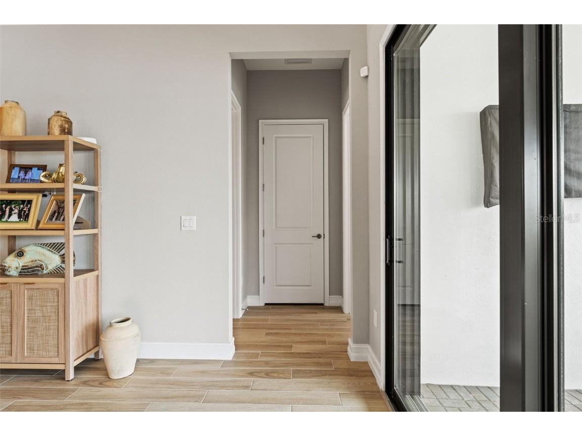 3016 Christophers Watch Lane Ruskin FL 33570 TB8417074 image28