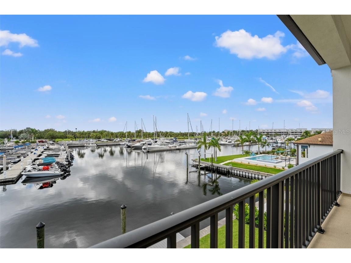 3016 Christophers Watch Lane Ruskin FL 33570 TB8417074 image42