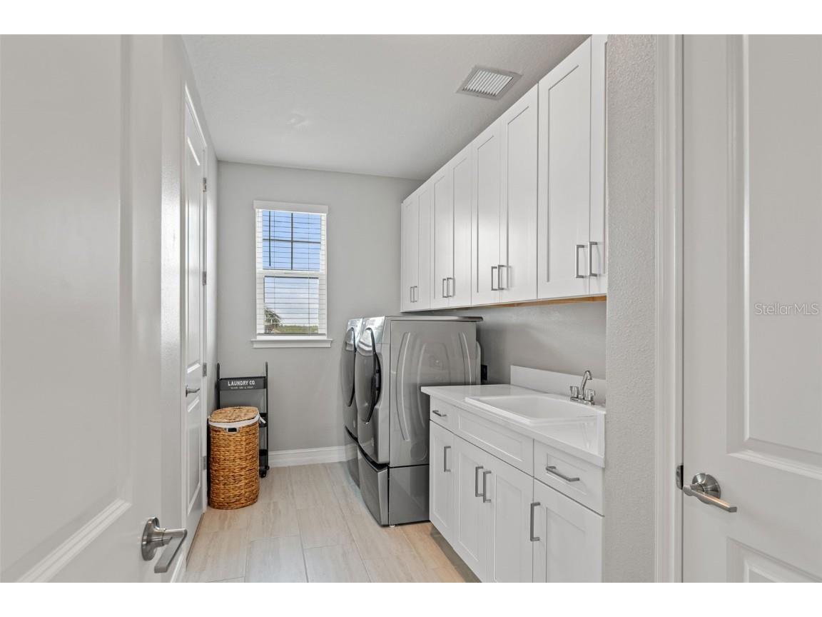 3016 Christophers Watch Lane Ruskin FL 33570 TB8417074 image54