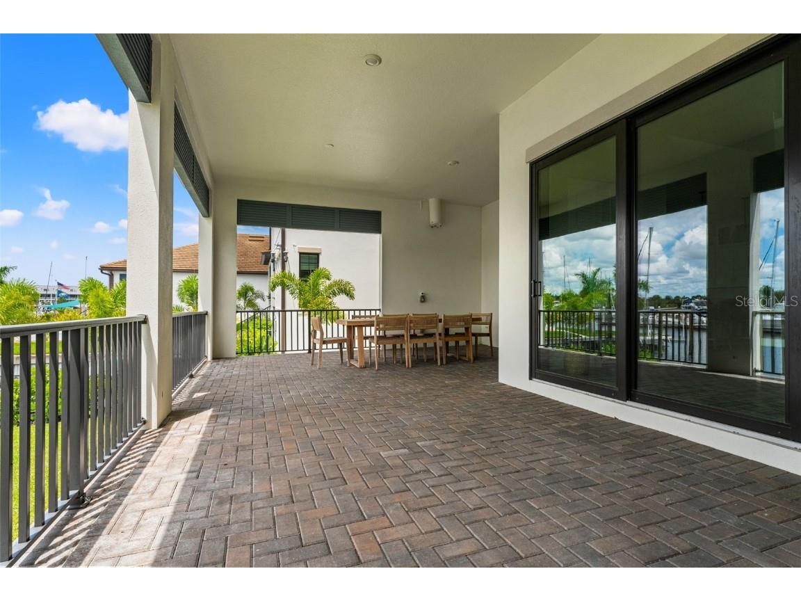 3016 Christophers Watch Lane Ruskin FL 33570 TB8417074 image70