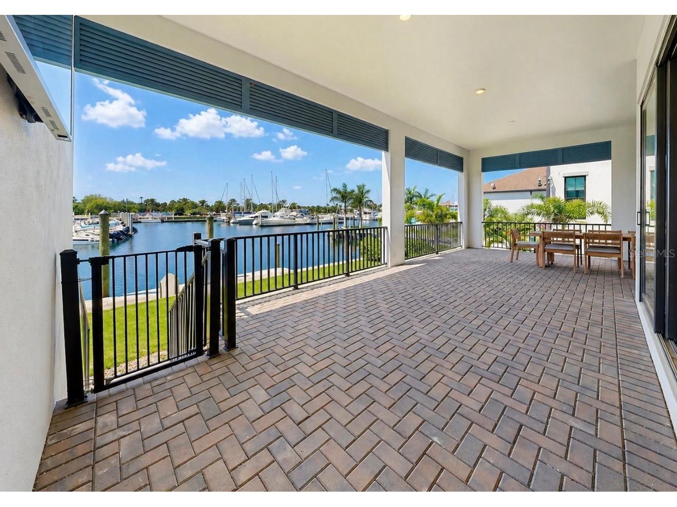 3016 Christophers Watch Lane Ruskin FL 33570 TB8508617 image35
