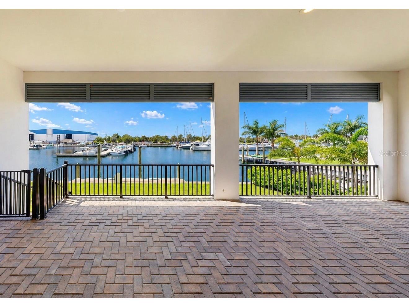 3016 Christophers Watch Lane Ruskin FL 33570 TB8508617 image36