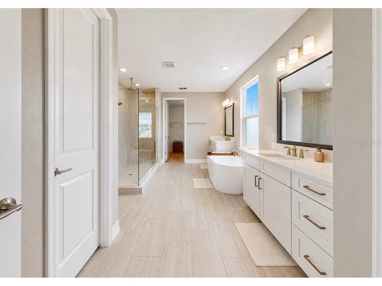 3016 Christophers Watch Lane Ruskin FL 33570 TB8508617 image52