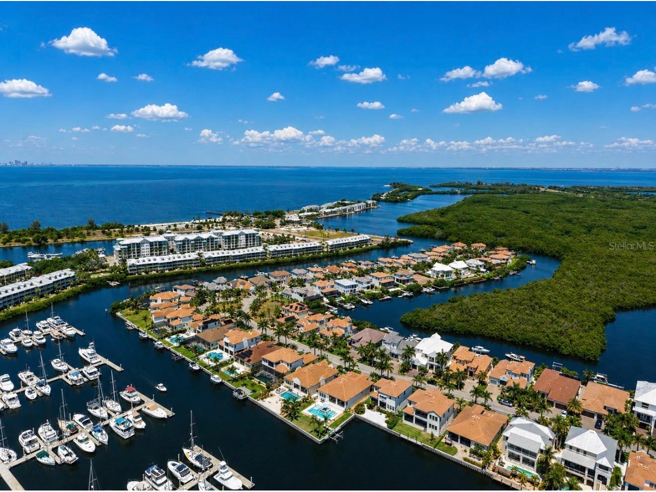 3016 Christophers Watch Lane Ruskin FL 33570 TB8508617 image84