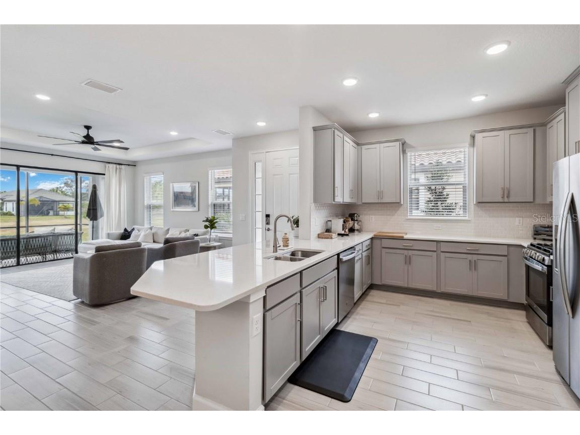 3016 Formia Court Bradenton FL 34211 A4638040 image25