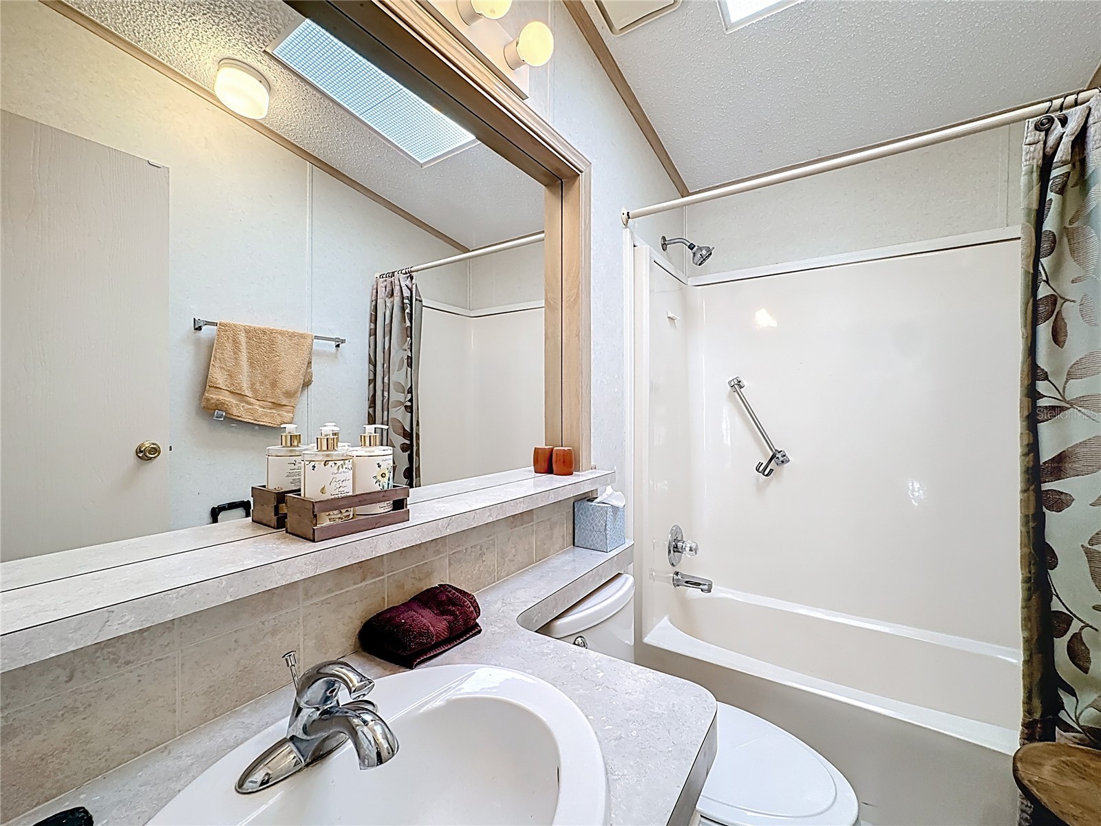 3016 Manatee Road Tavares FL 32778 G5109254 image21
