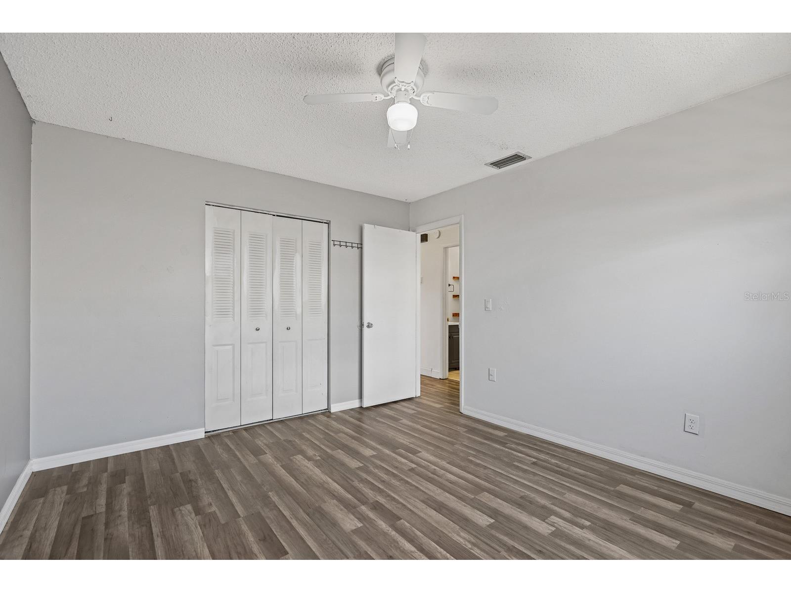 3016 Sarah Drive Clearwater FL 33759 TB8474810 image21