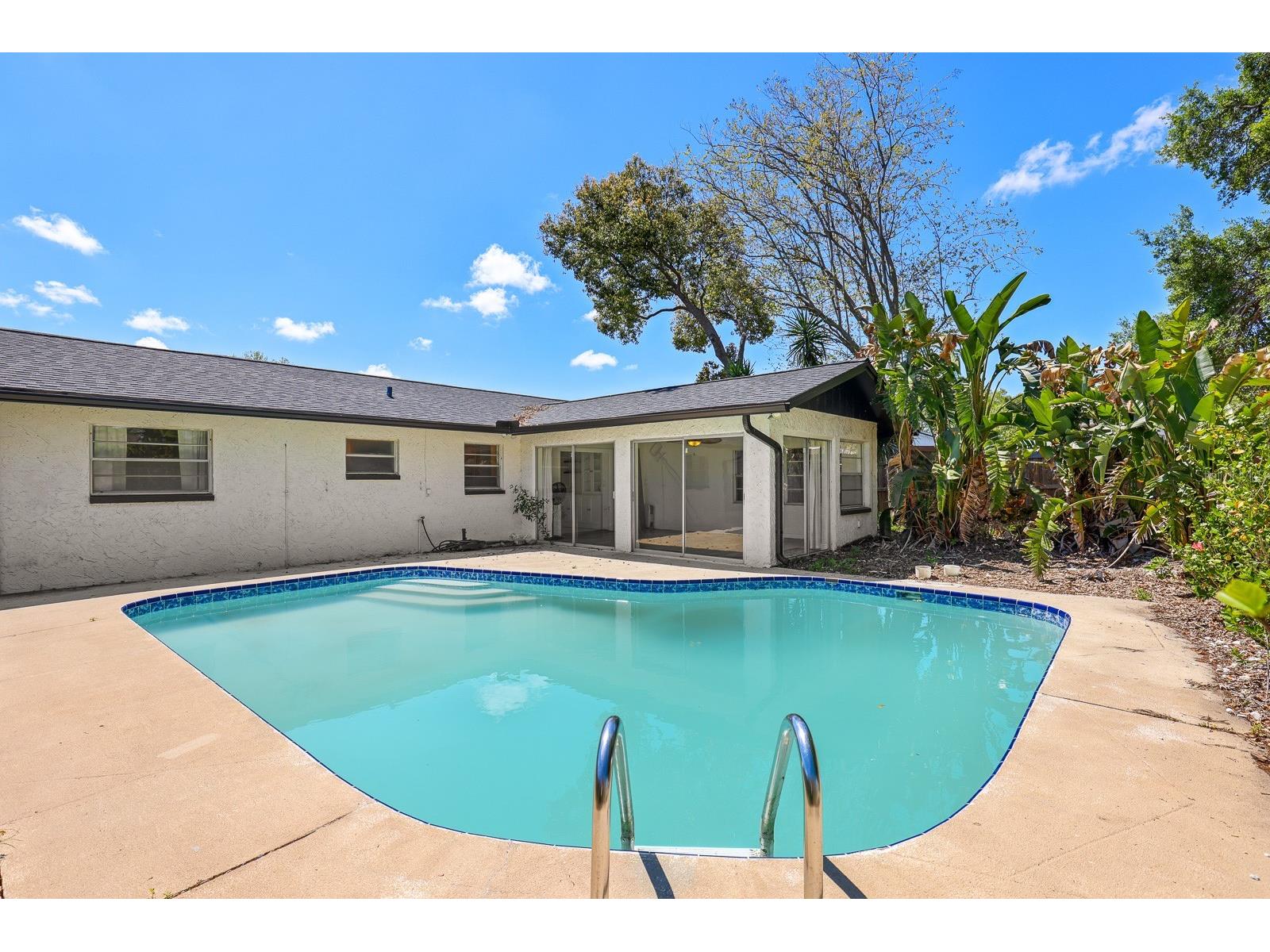 3016 Sarah Drive Clearwater FL 33759 TB8474810 image27