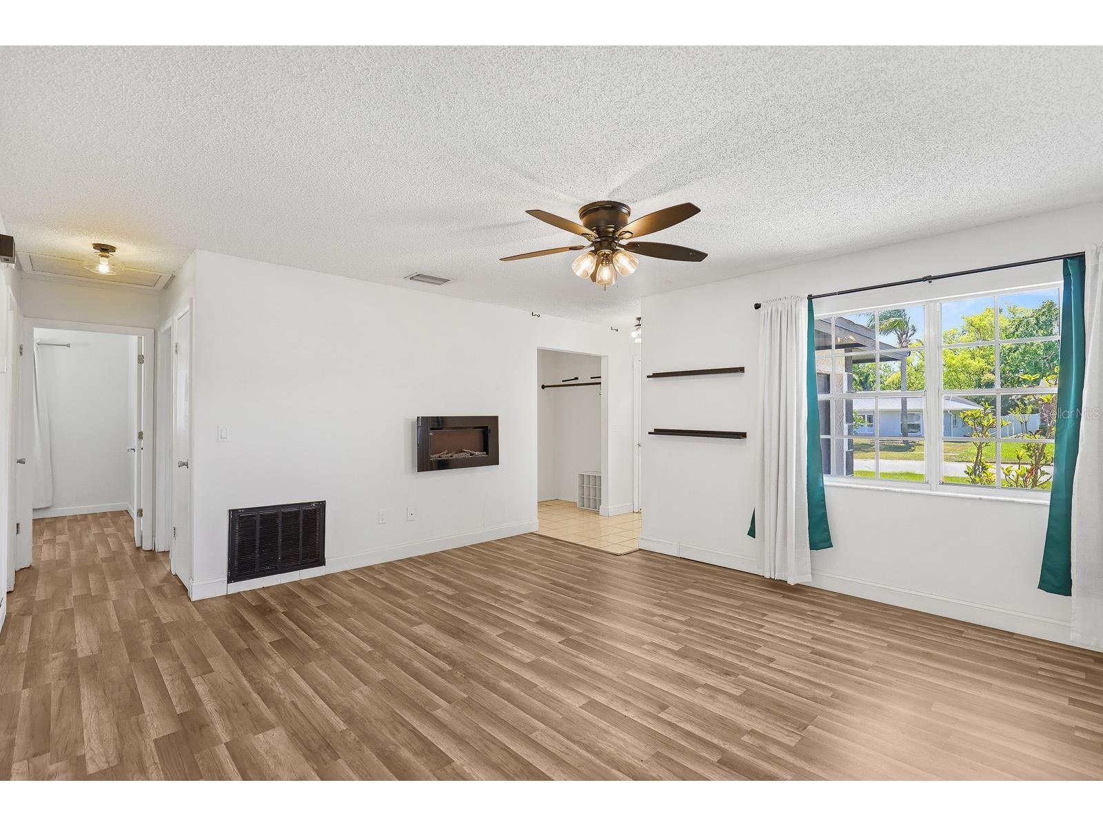 3016 Sarah Drive Clearwater FL 33759 TB8474810 image5