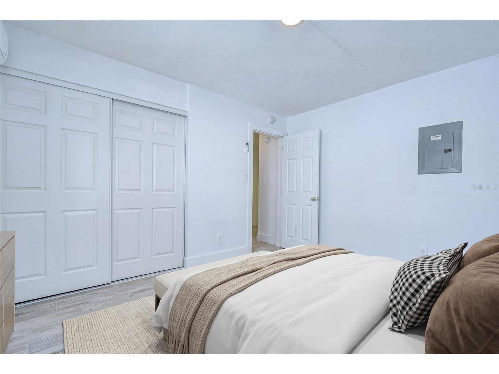 3017 49th Street S #4 Gulfport FL 33707 TB8487189 image10