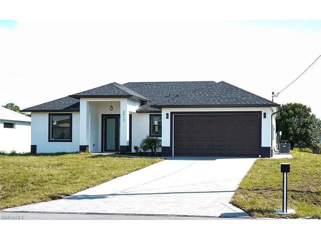 3017 4th Street W Lehigh Acres FL 33971 A4654895 image1