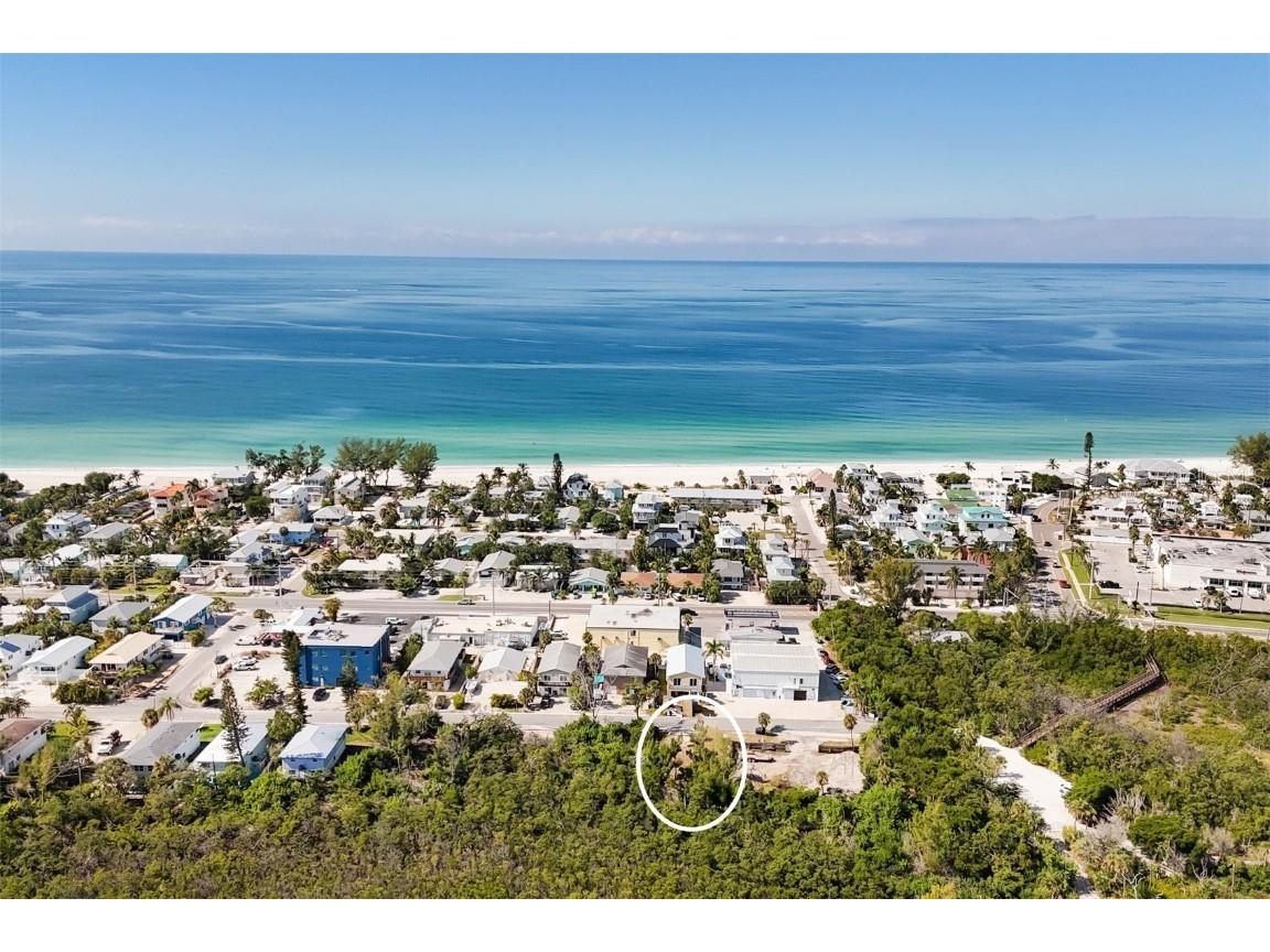 3017 Avenue C Holmes Beach FL 34217 - GULF OF MEXICO A4669691 image1