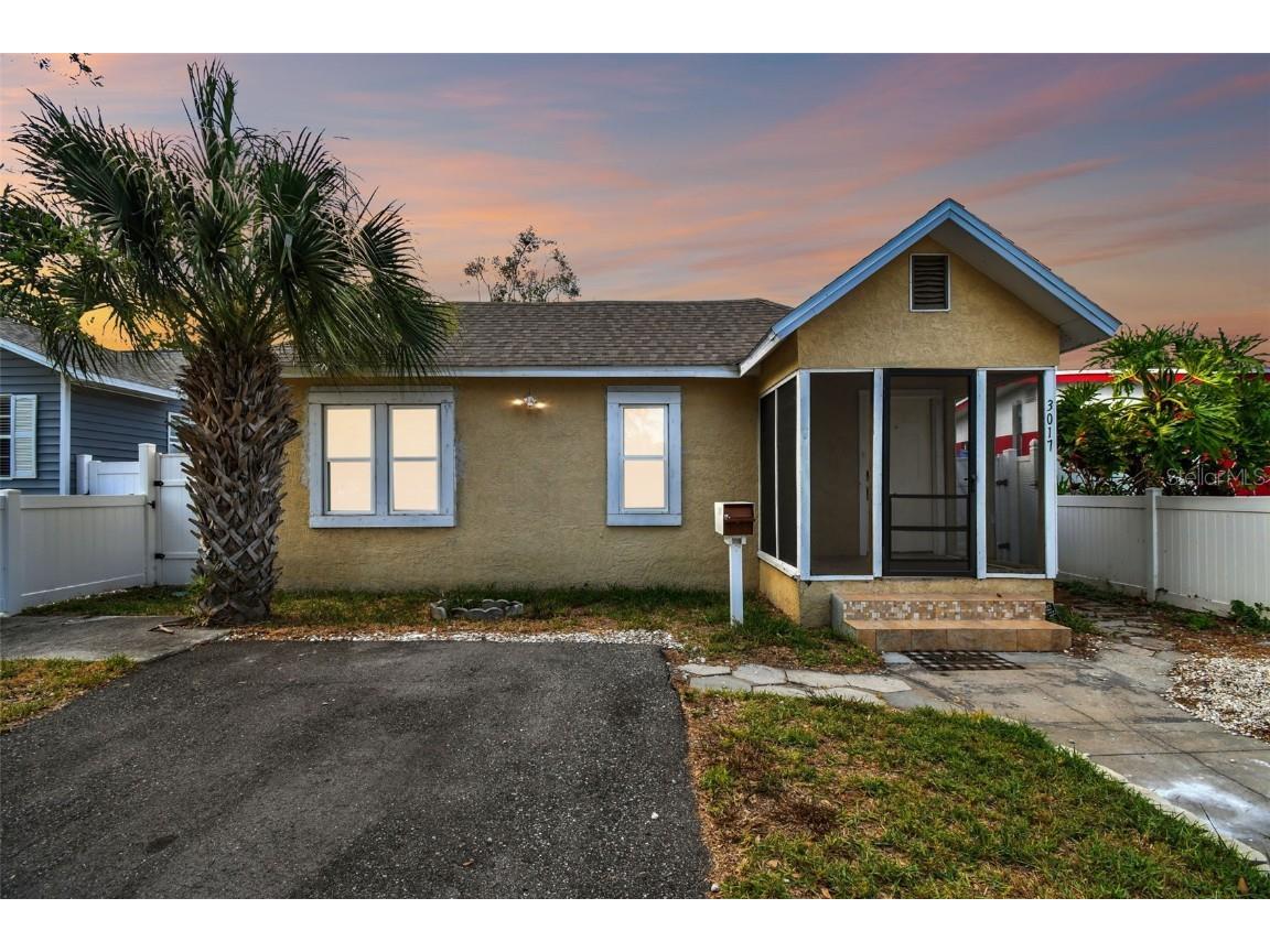 3017 Freemont Terrace S Saint Petersburg FL 33712 U8245307 image1