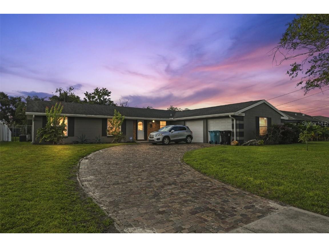 3017 Tradewinds Trail Orlando FL 32805 O6253291 image1